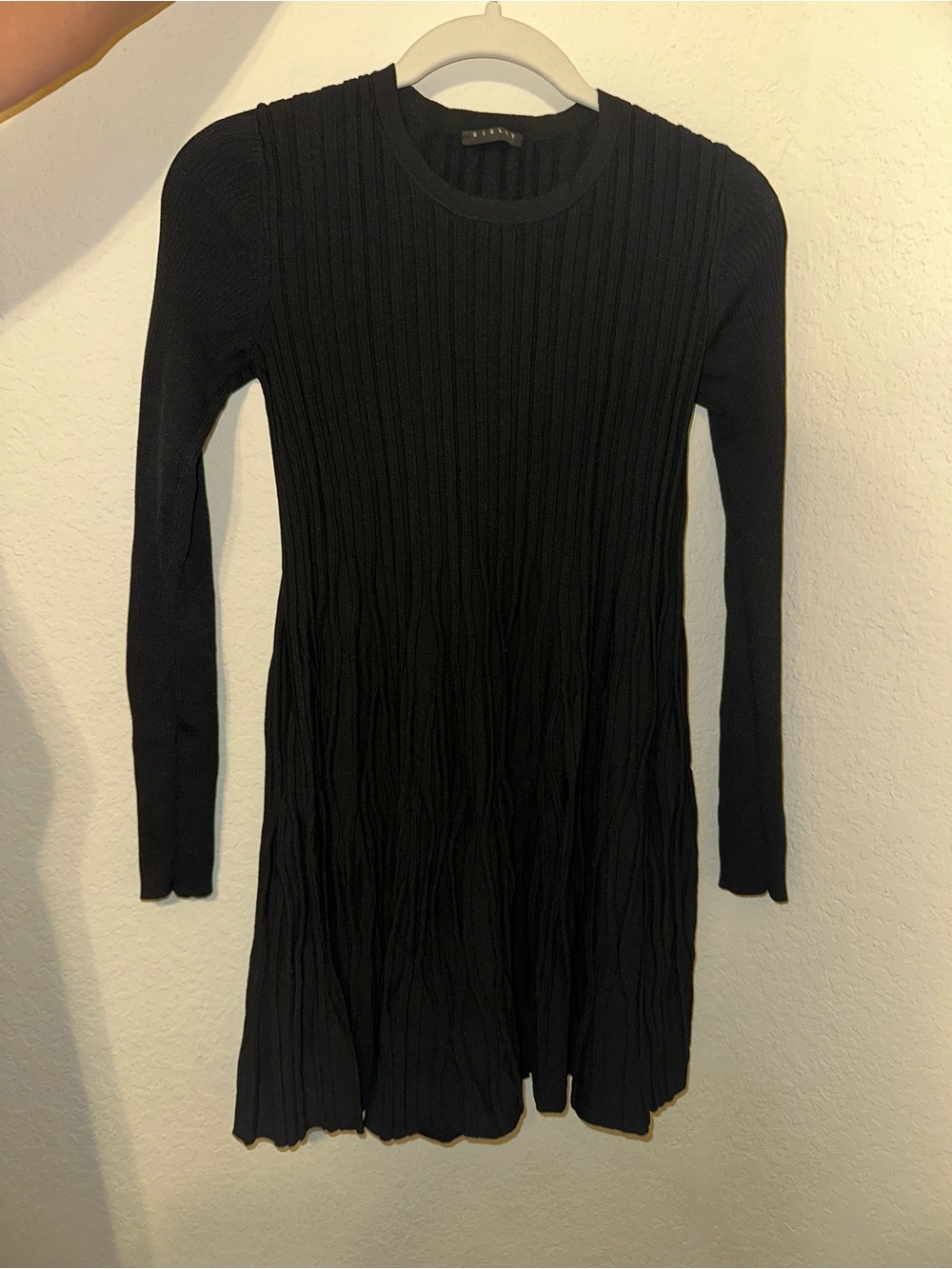Sisley Black Ribbed Long-Sleeve Knit Dress